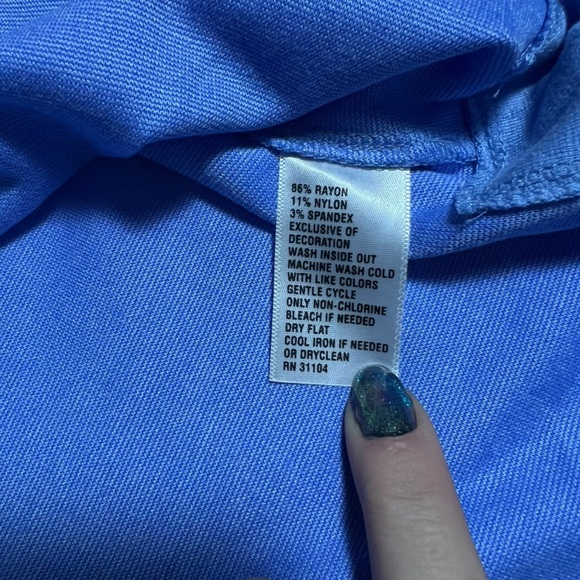 Crown & Ivy - Women’s Nautical Shirt Sz LG - Picture 4 of 5